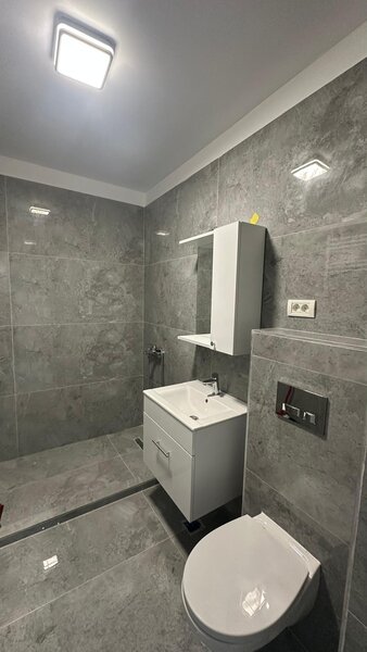 Berceni, Popesti Leordeni, Biruintei 81